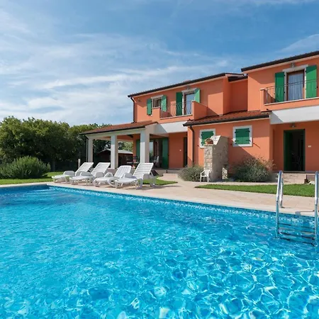 Athos 2 With Two Apartments, Pool And Garden Ripenda Kras